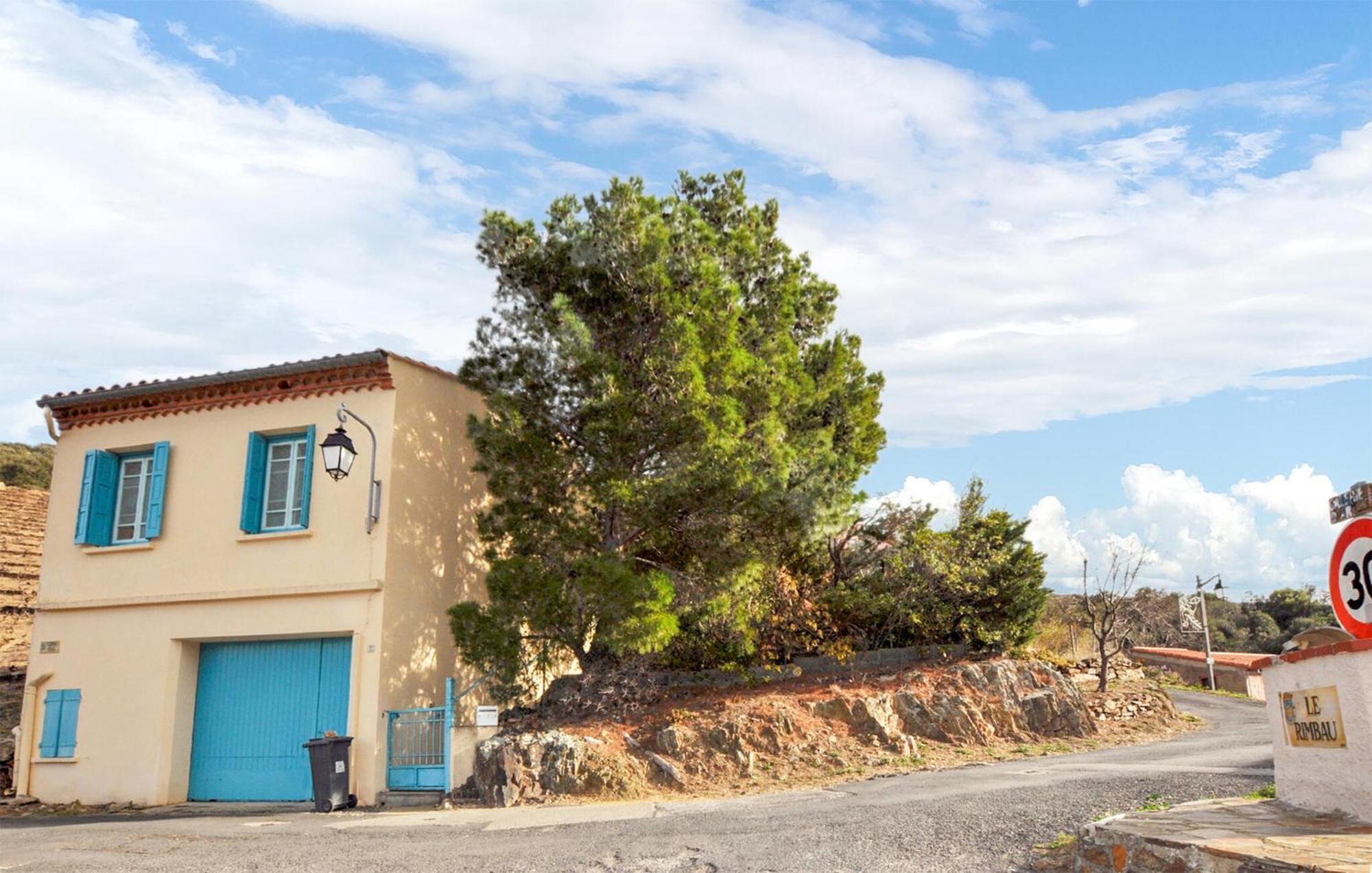 2 Bedroom Amazing In Holiday home *